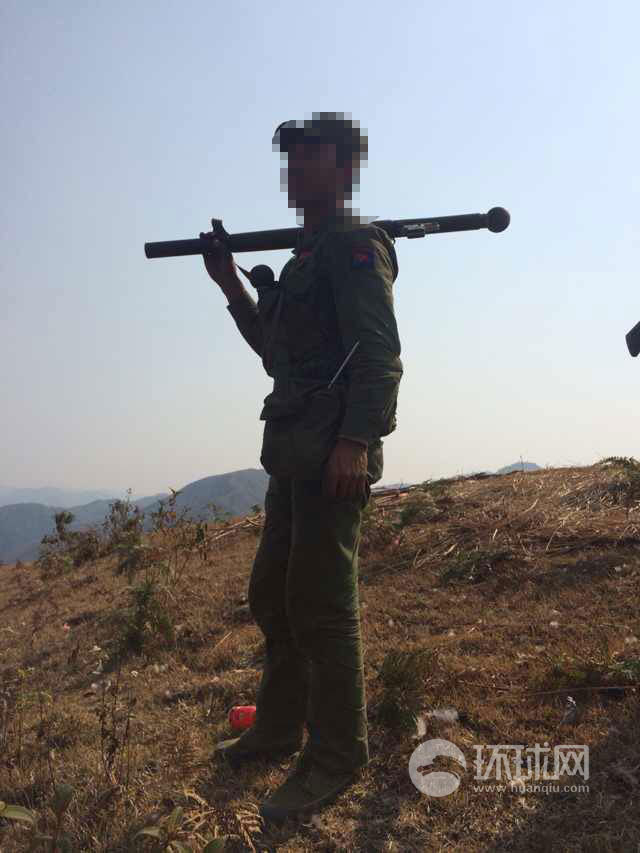 缅甸战地作战现场曝光 白天打仗晚上对骂