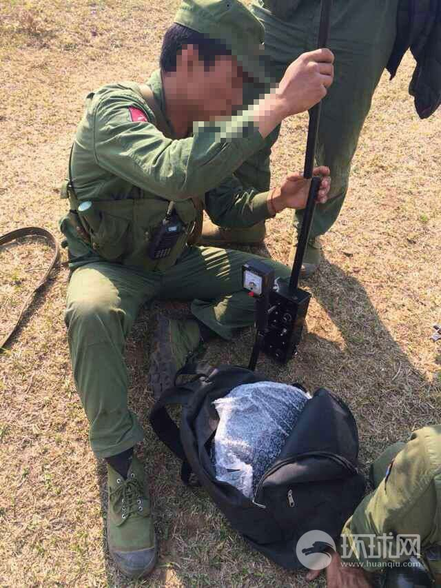 缅甸战地作战现场曝光 白天打仗晚上对骂