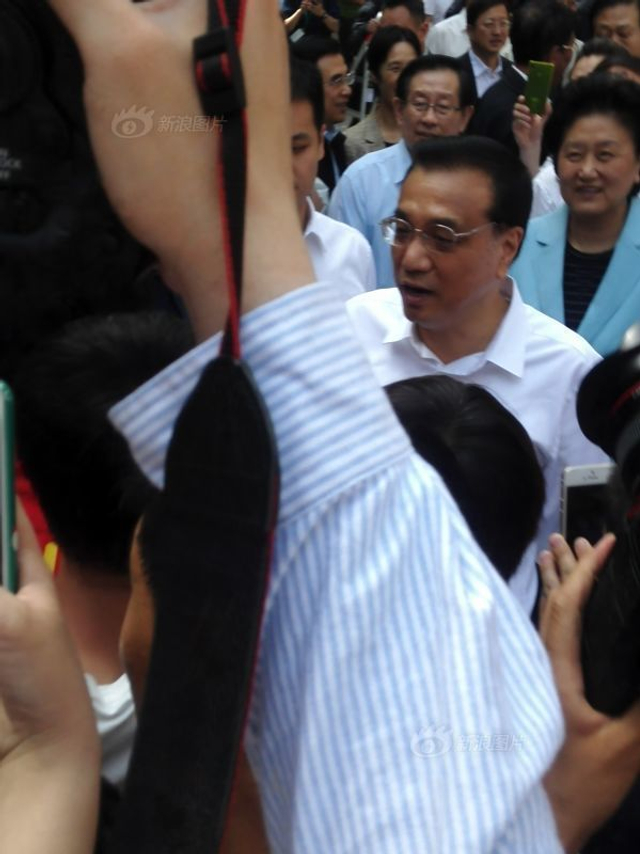 李克强现身中关村创业大街
