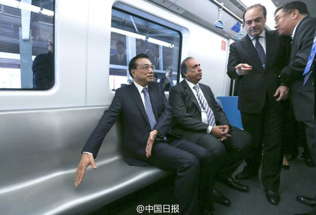 李克强巴西体验中国列车