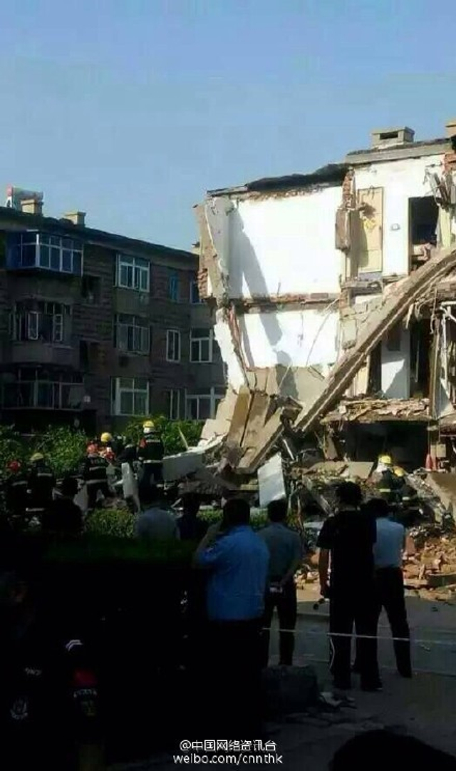 辽宁葫芦岛一楼房发生爆炸致部分墙体倒塌