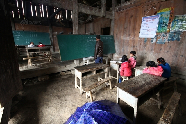 逐渐落寞的山村小学