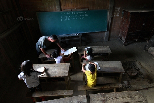 逐渐落寞的山村小学