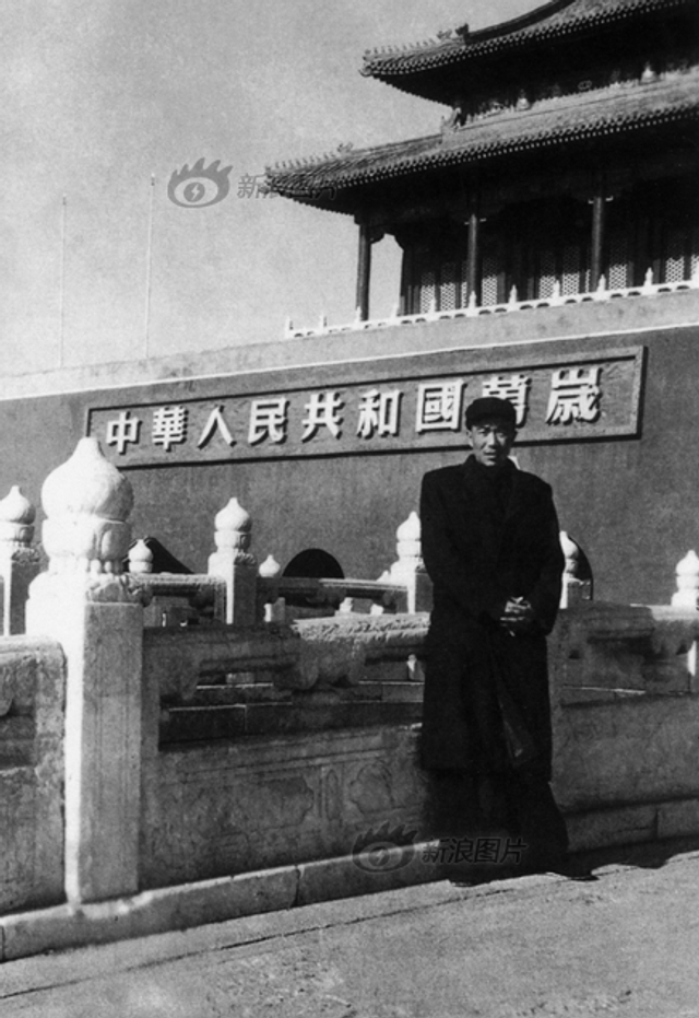 改革先锋、全国人大常委会原委员长万里旧照