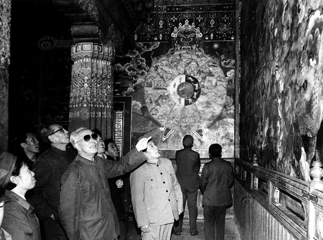 改革先锋、全国人大常委会原委员长万里旧照