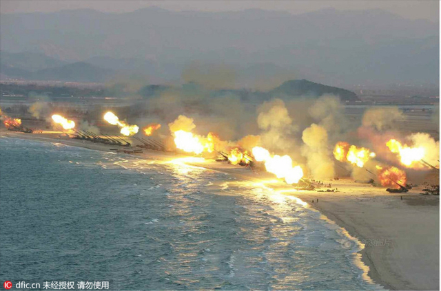 金正恩指导朝鲜炮兵大规模军事演习