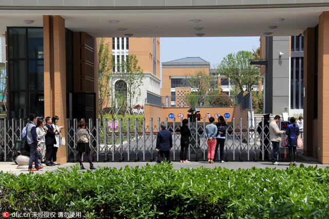 探访常州外国语学校 临近毒地不足百米