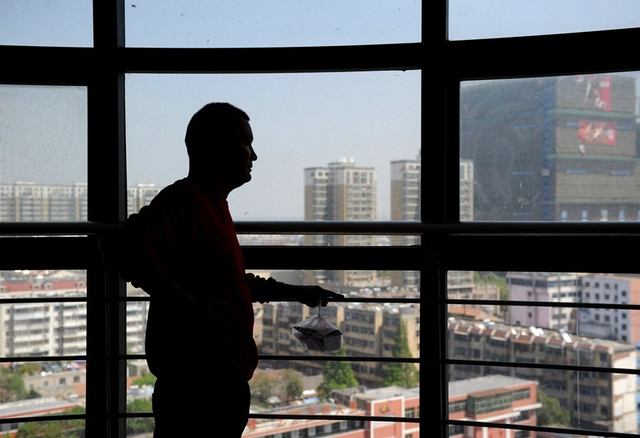 男子车祸后做胸腔手术 出院次日右肾失踪
