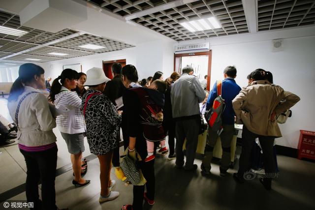 拆扦按人口还是按户口_人口普查图片(2)