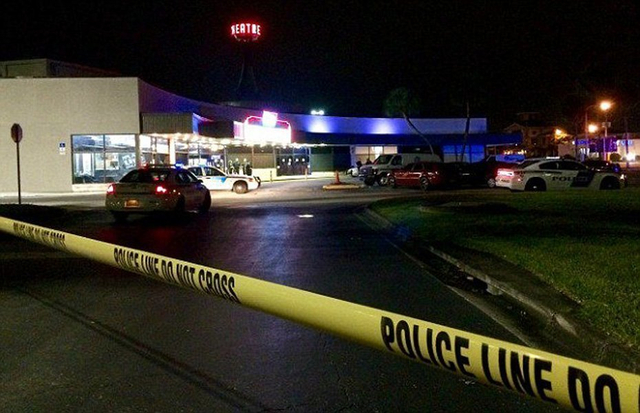 美国一夜店发生枪击案 50人死亡