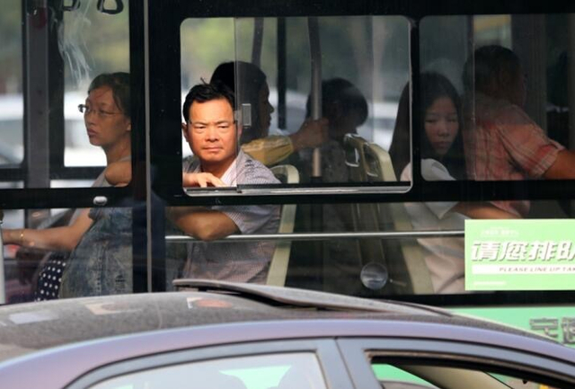 花了6.5亿建的立交桥 一通车就堵死了