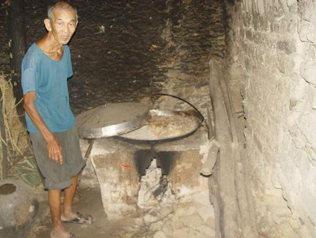 坐17年冤狱男子结婚 曾获赔160万