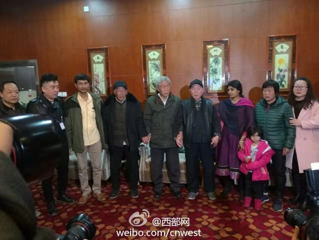 王琪老人终于回到故乡