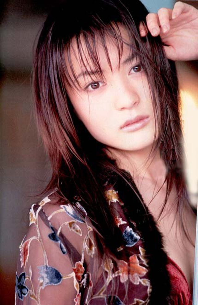 女优游戏代言人新山千春图片 新浪图片