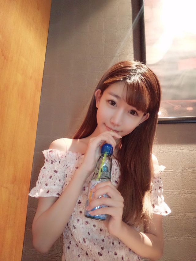 陈潇 (21)