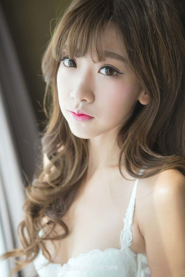 陈潇 (22)