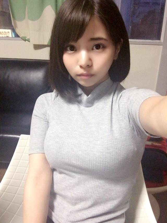 44+ 巨乳 画像 10 童颜巨乳美少女比基尼写真_新浪图片