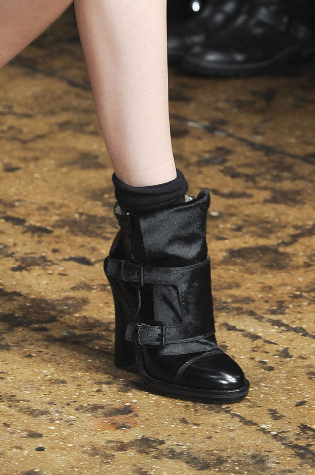DKNY 