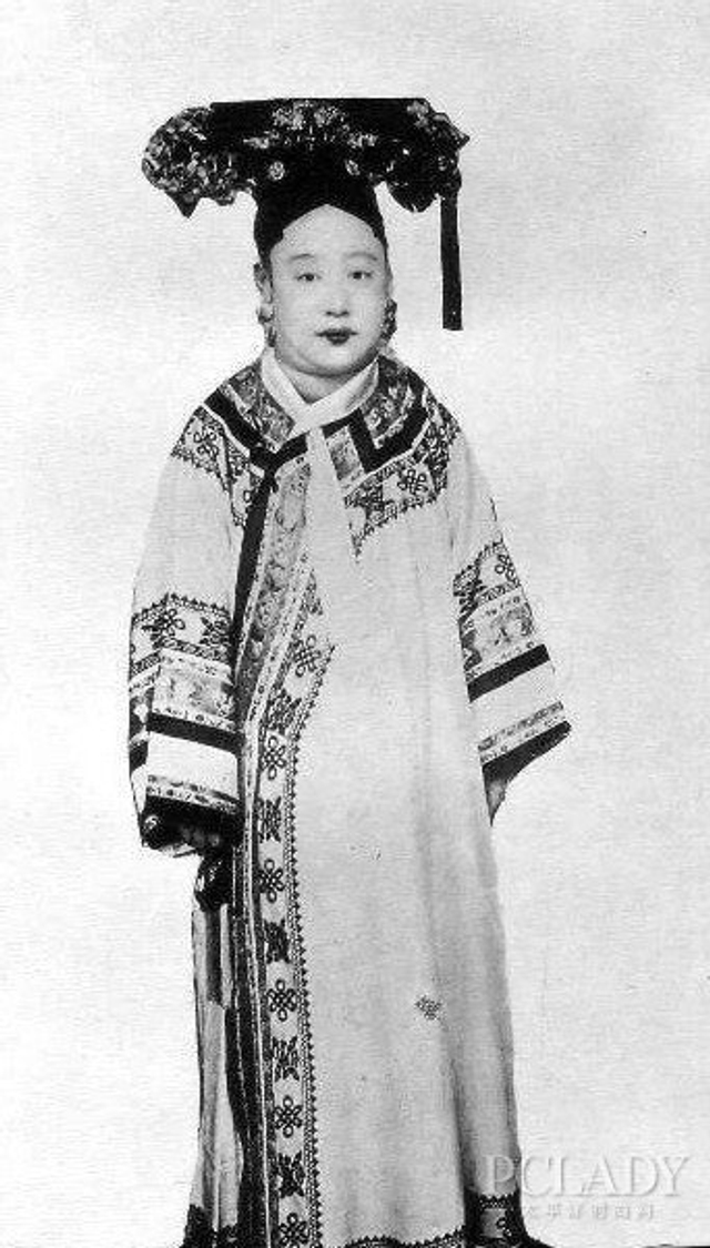 日本艺妓PK清朝妃子 古代妆容怪品味