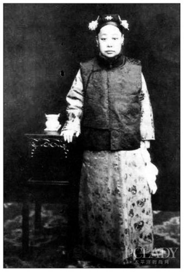 日本艺妓PK清朝妃子 古代妆容怪品味