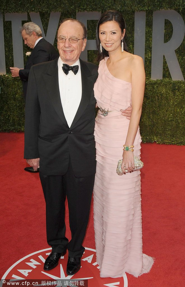 传奇女人邓文迪时尚造型盘点