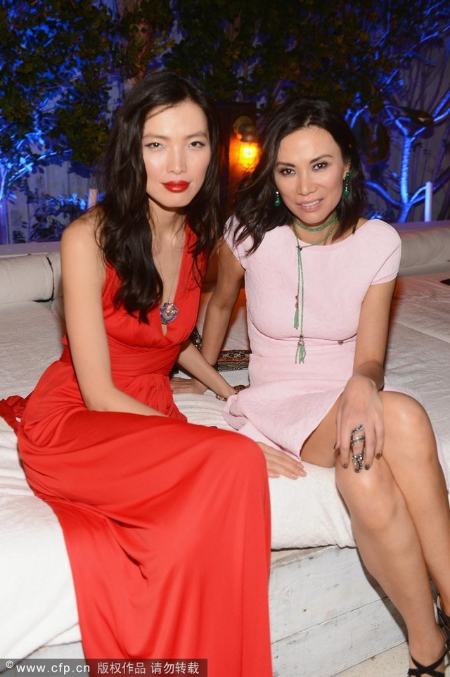 传奇女人邓文迪时尚造型盘点