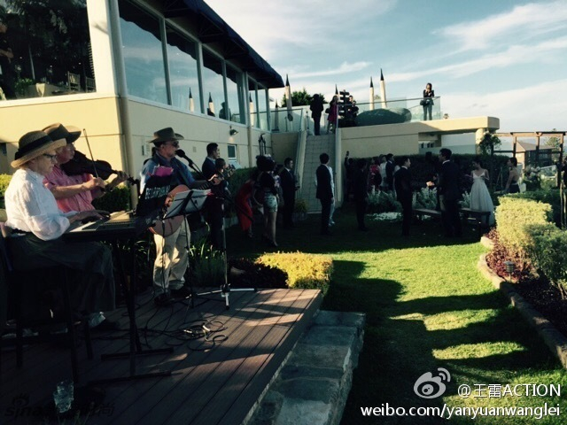 邓家佳婚礼现场浪漫温馨