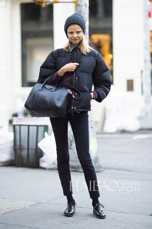 时尚达人领衔臃肿羽绒服也可以时髦不土气