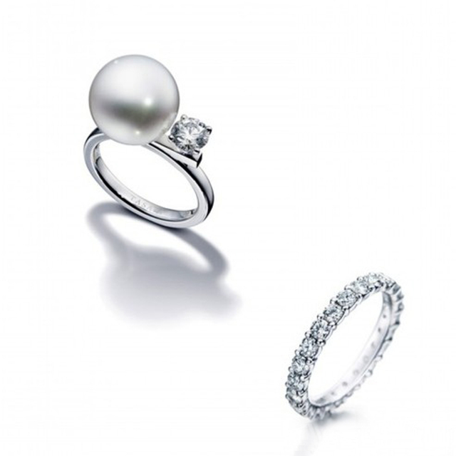 Angelababy曝光巨钻婚戒 明星