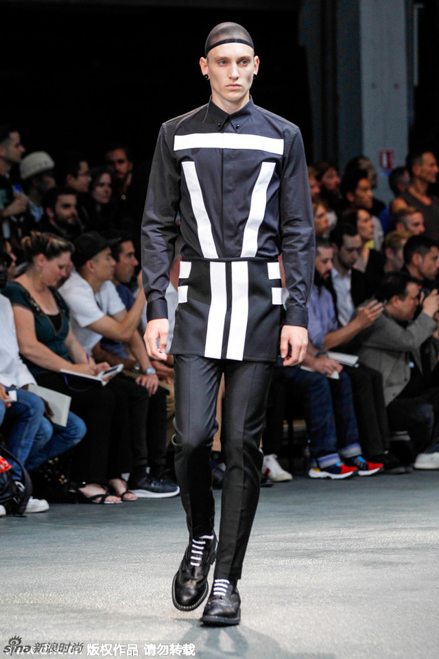 胡彦斌撞衫吴亦凡被评“勇气可嘉”