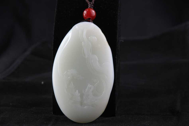 女娲补天 241g 105×66×15mm