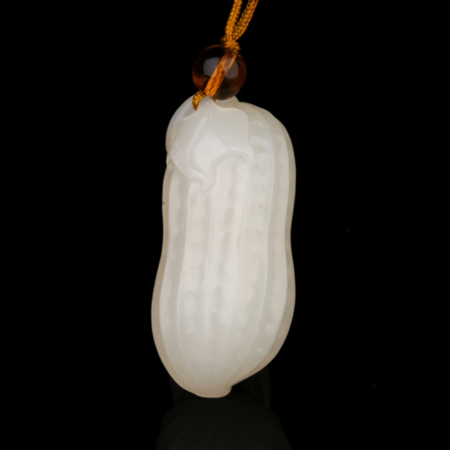 13花生 材质：新疆和田玉籽料白玉