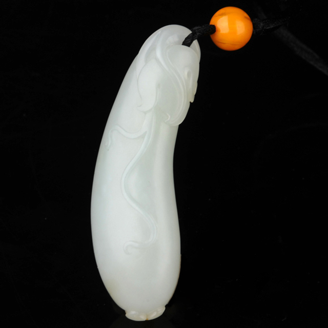 18丝瓜 材质：新疆和田玉籽料白玉