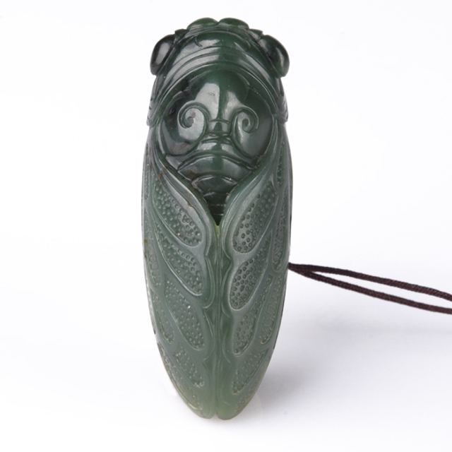 23一鸣惊人 材质：新疆和田籽料青玉