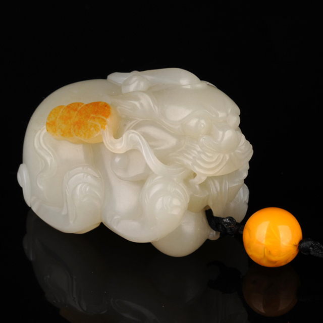 30貔貅 材质：新疆和田玉籽料白玉