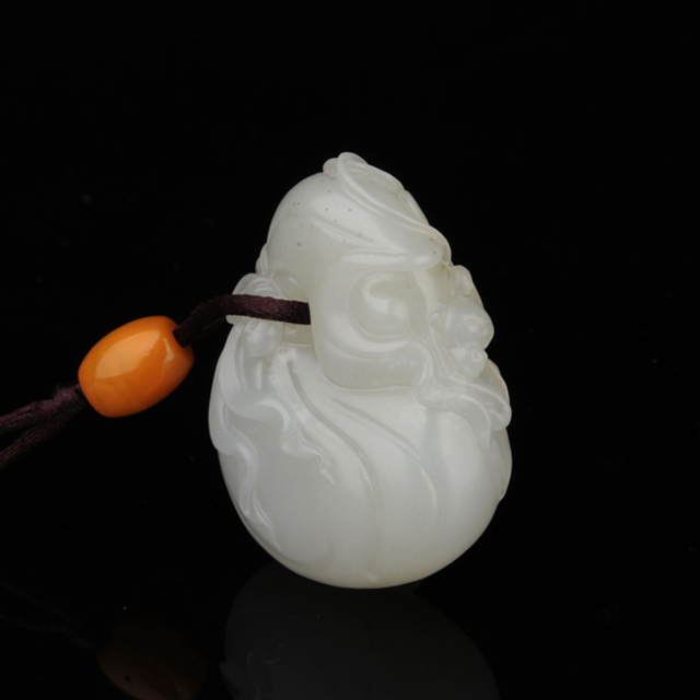 104代代封侯 材质：新疆和田玉籽料白玉