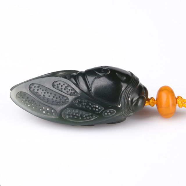 170蝉挂件 材质：新疆和田玉籽料墨碧