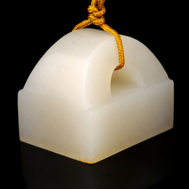 175貔貅 材质：新疆和田玉籽料白玉 (2)