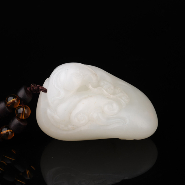 67洋洋如意 和田玉籽料白玉RMB  120,000