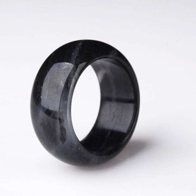 256 青花戒指　材质：新疆和田玉籽料青花1,000