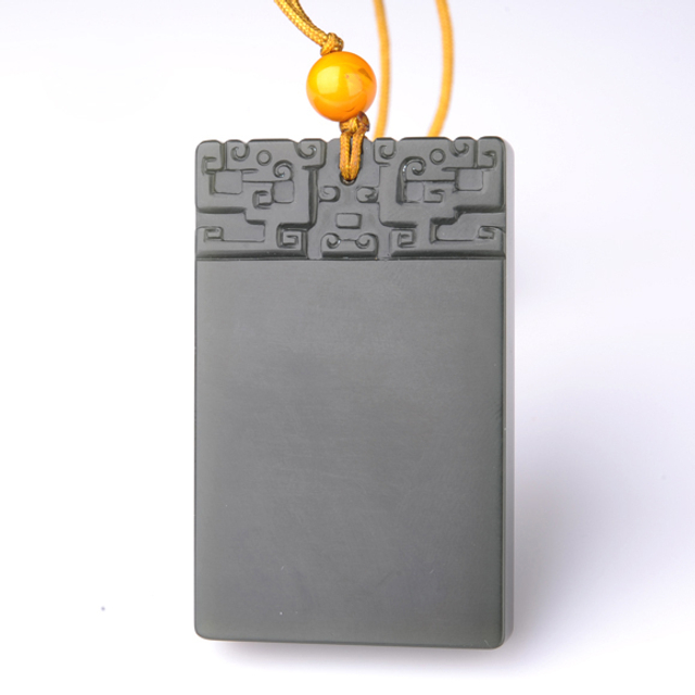 211 无事牌 新疆和田玉籽料墨碧ＲＭＢ38,000