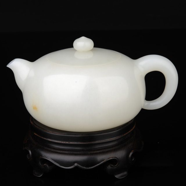 223 白玉素壶 和田玉籽料白玉RMB：2,800,000