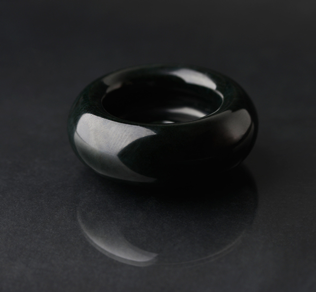 5092 青玉籽料镇纸