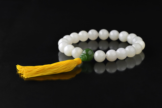 5096 和田玉佛珠