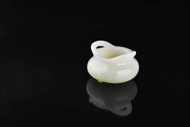 5103 和田玉香炉