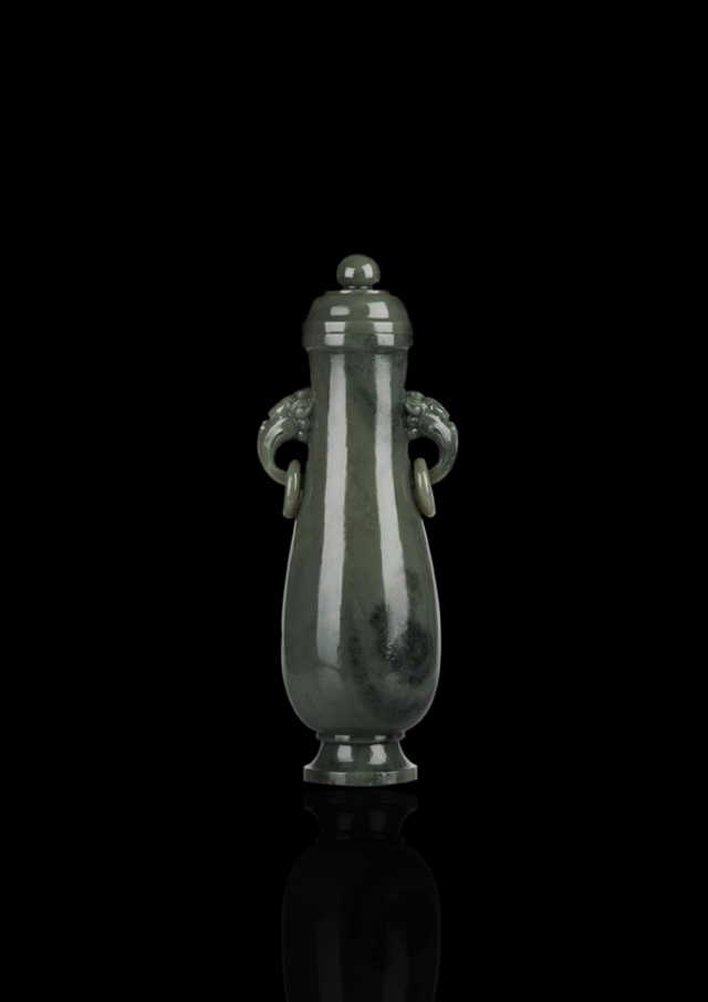 5110 青玉籽料玉瓶