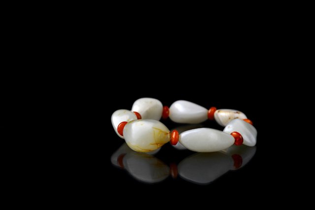 5143 籽料原石手链