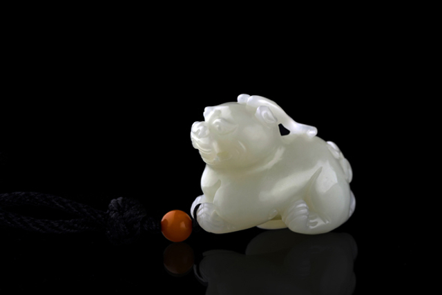 5198 和田玉貔貅把件