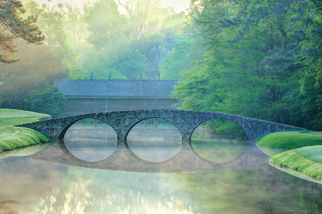 一抹晨光，小桥流水人家