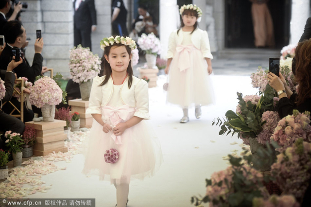 婚礼上的小天使